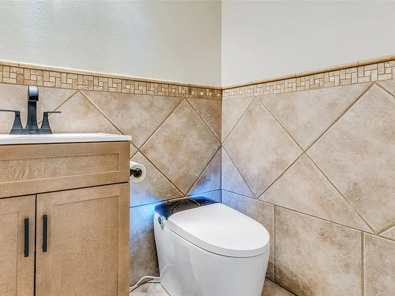 11405 Starlight Bay St — Photo 25