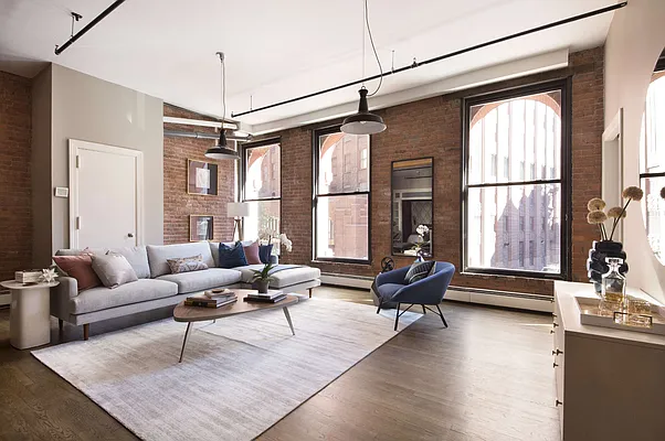 Sold by Stribling | media 1