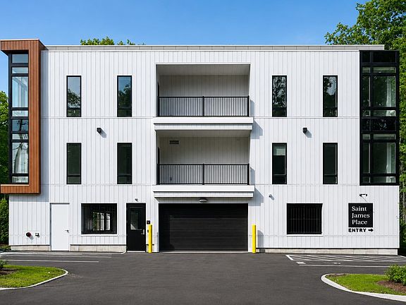 3rd image of 2059 Lafayette Rd #202