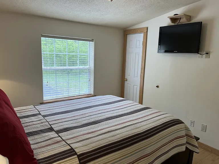 369 Ymca Rd #1 — Photo 5