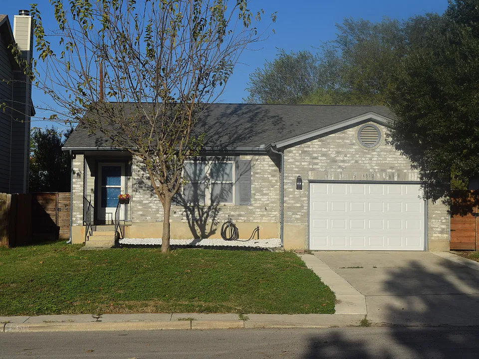 4519 Sterlingford Pl