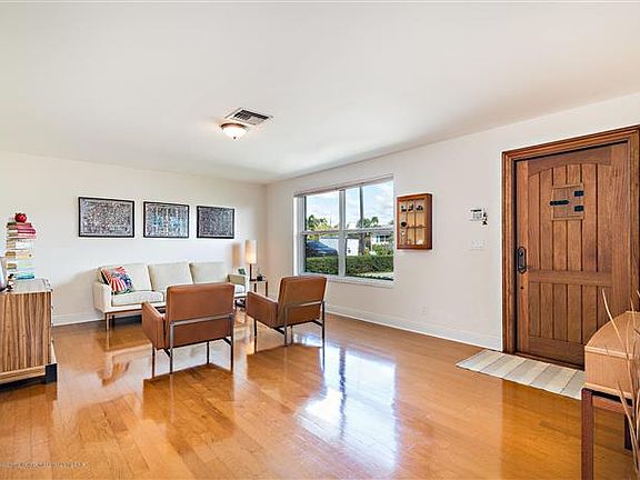 2nd image of 344 Alhambra Pl