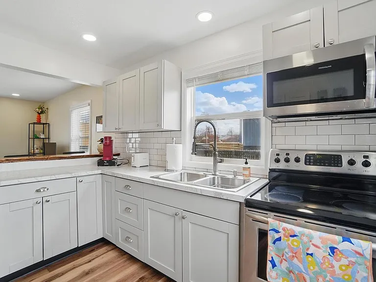 5421 Alger Dr — Photo 17
