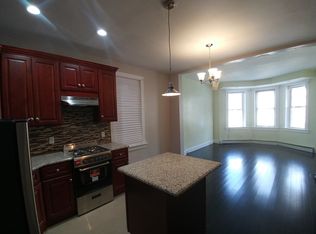 115 65th St #1F, West New York, NJ 07093