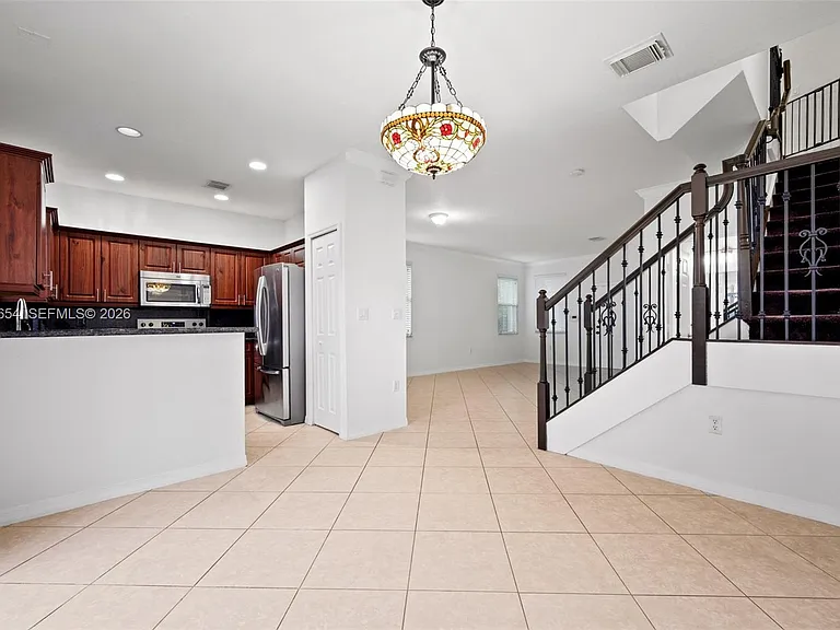12392 SW 124th Ter — Photo 12