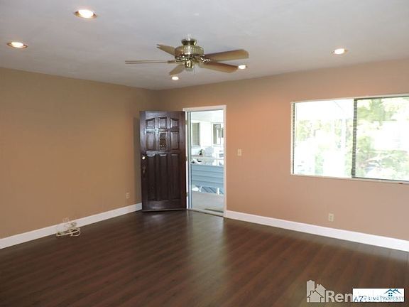 2nd image of 721 E Montebello Ave Unit 209
