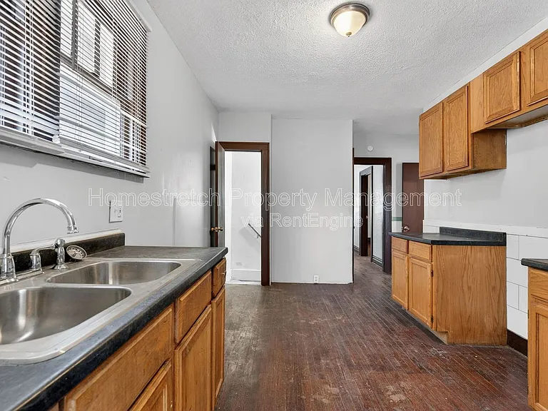 5944 Thekla Ave — Photo 7