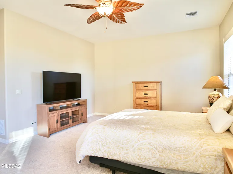 12129 N Tall Grass Dr — Photo 23