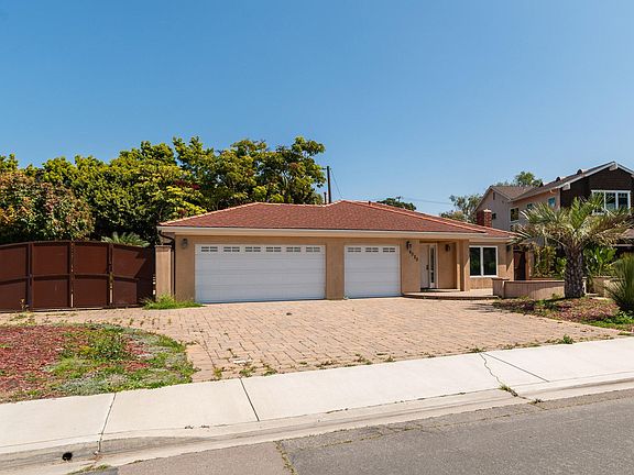 2nd image of 4020 Royal Dr