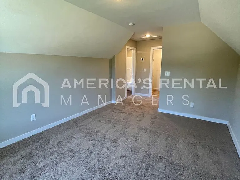 51 Oak Ridge Pl — Photo 31