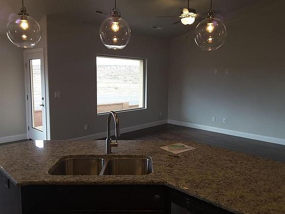 4th image of 2261 S Tonaquint Dr Unit 42