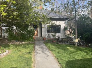 230 NE 3rd St, Hermiston, OR 97838