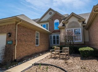 39777 Muirfield Ln, Northville, MI