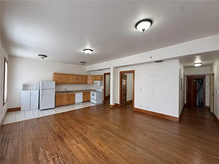 459 Dauphin St #D — Photo 7