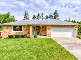 7688 Pamela Dr, North Royalton, OH 44133