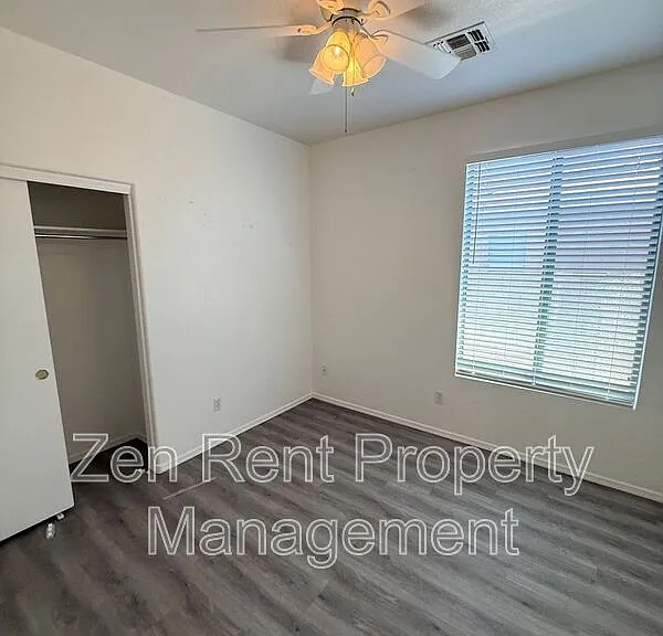 3102 W Belle Ave — Photo 7