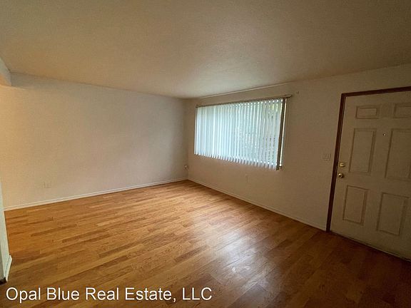 2nd image of 207 Dorn Ave Unit B