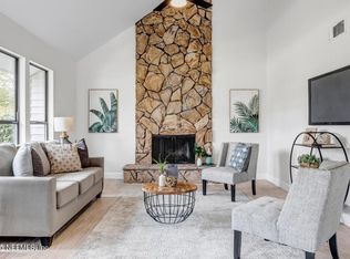 10248 Arrowhead Dr, Jacksonville, FL 32257