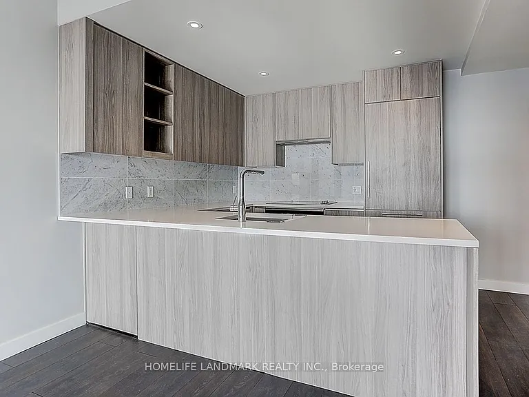 95 McMahon Dr #3203 — Photo 19