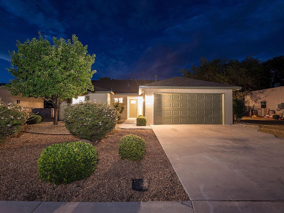 1st image of 4811 Vista Cuesta