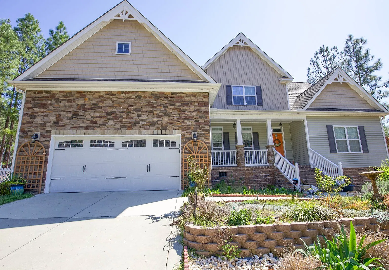 4 bed, 3.5 bath, 2998 sqft, $2,500 — Photo 3