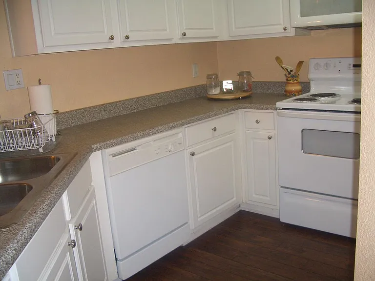 7565 Charmant Dr #410 — Photo 7