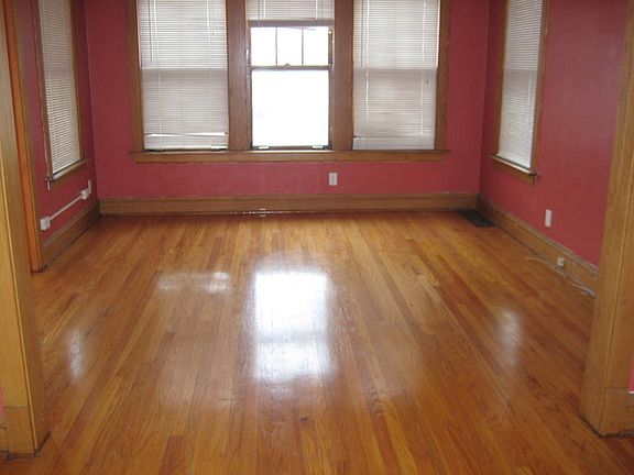 2nd image of 3518 Highland Ave