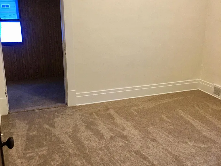 Bedroom 2 & walk-in closet