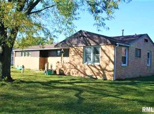 218 17th St E, Milan, IL 61264