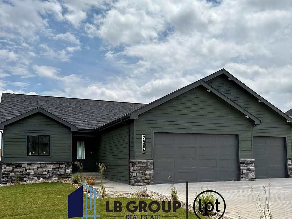 1st image of 2505 Heathrow Ave