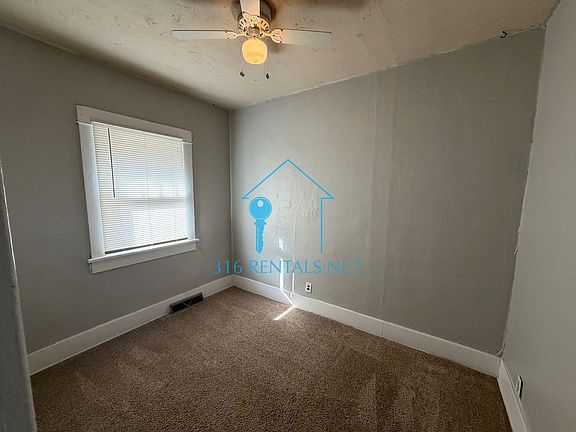 3rd image of 323 E 9th St