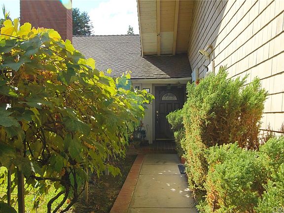 3rd image of 8379 Sale Ave