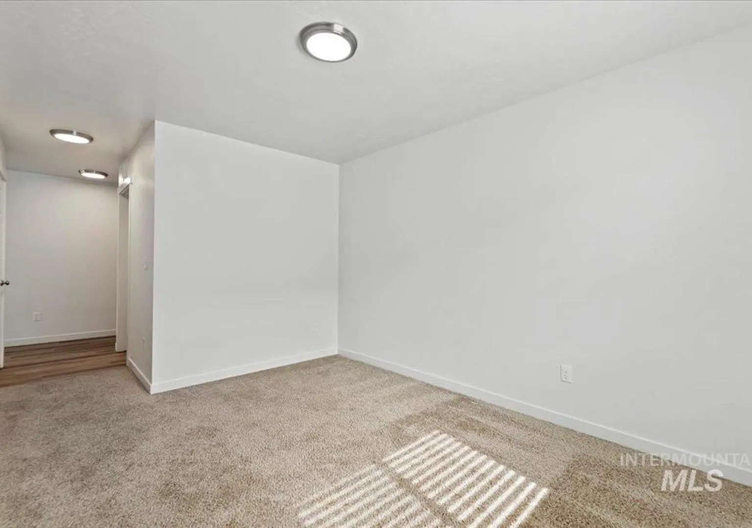 Unbeatable Meridian Home! 3 Bedroom Plus Office! — Photo 3