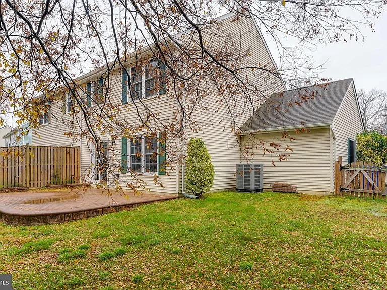6006 Bobcat Ct — Photo 26