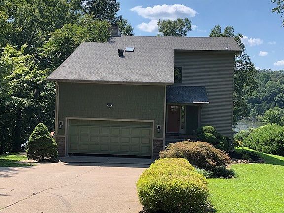 2nd image of 589 Woodland Hills Ln