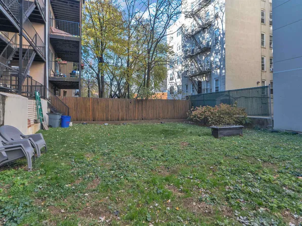 330 Monroe Street image 14 of 18