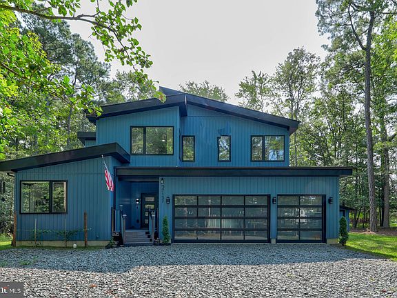 3rd image of 37157 Wooded Way