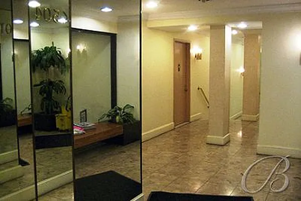 Rented by Bellmarc Realty | media 10