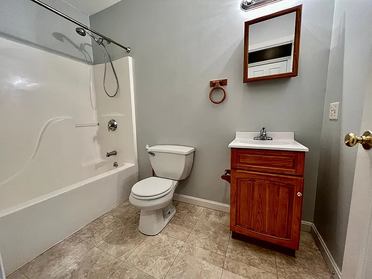 Fox Hollow Dr — Photo 7