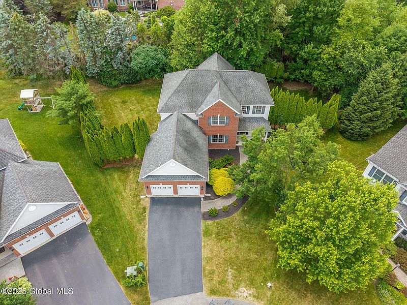 5th image of 16 Callaway Circle