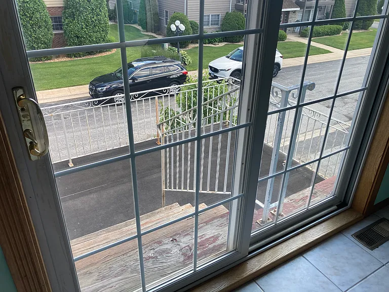Rec Room - Side Deck