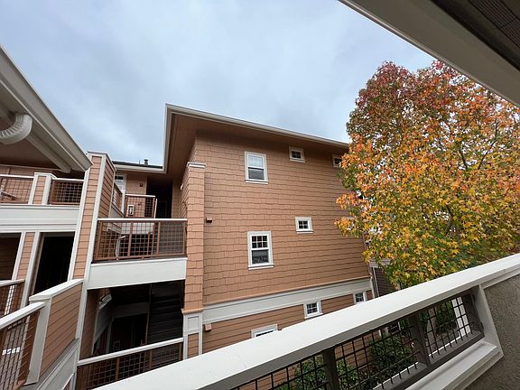 Upper end unit