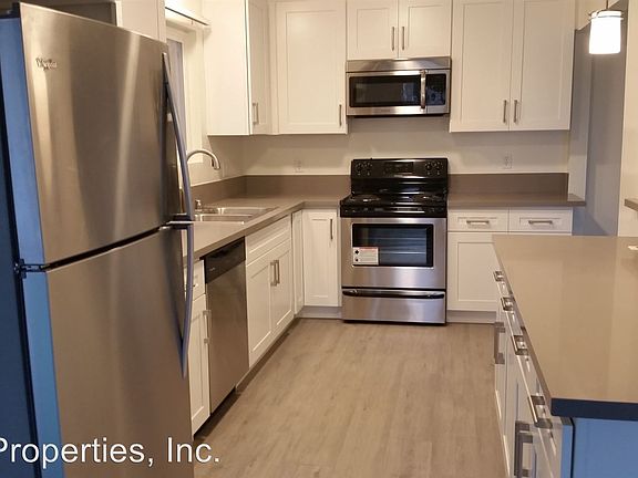 4th image of 3486 Military Ave APT 1