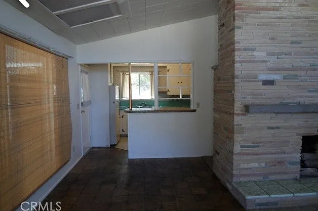 3 bed, 1300 sqft, $3,375 — Photo 4