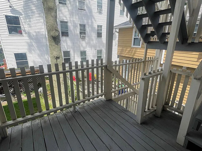 57 Summer St — Photo 14