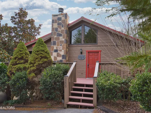3209 Cristobal Way, Sevierville, TN 37862