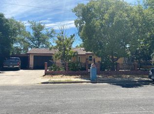 304 Lilly St, Madera, CA 93638