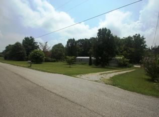 61 Sand Springs Rd, Eminence, KY 40019