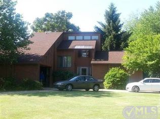 980 Fix Rd, Monroe, MI 48162