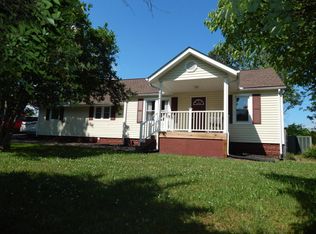 214 Willis Rd, Maryville, TN 37803